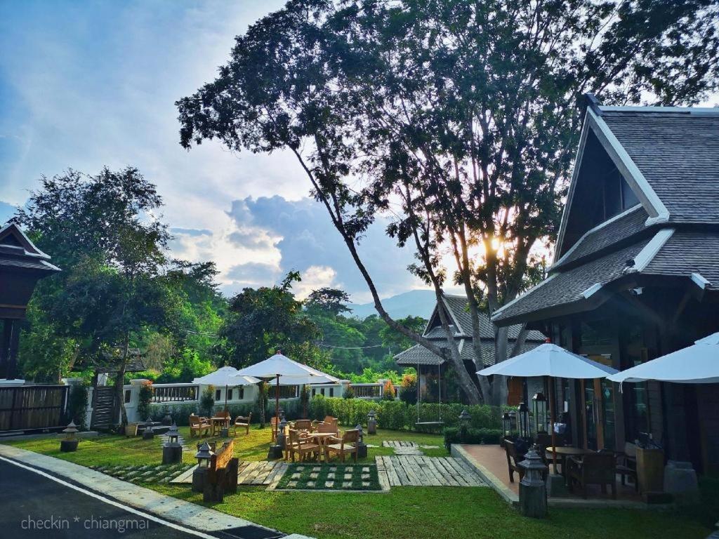 เรือนราชา Hotel เชียงใหม่ ภายนอก รูปภาพ