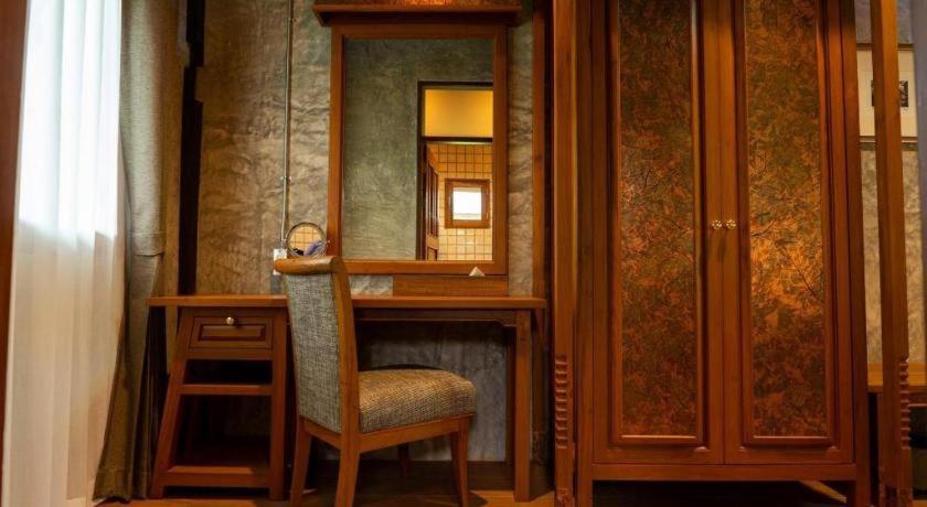 เรือนราชา Hotel เชียงใหม่ ภายนอก รูปภาพ
